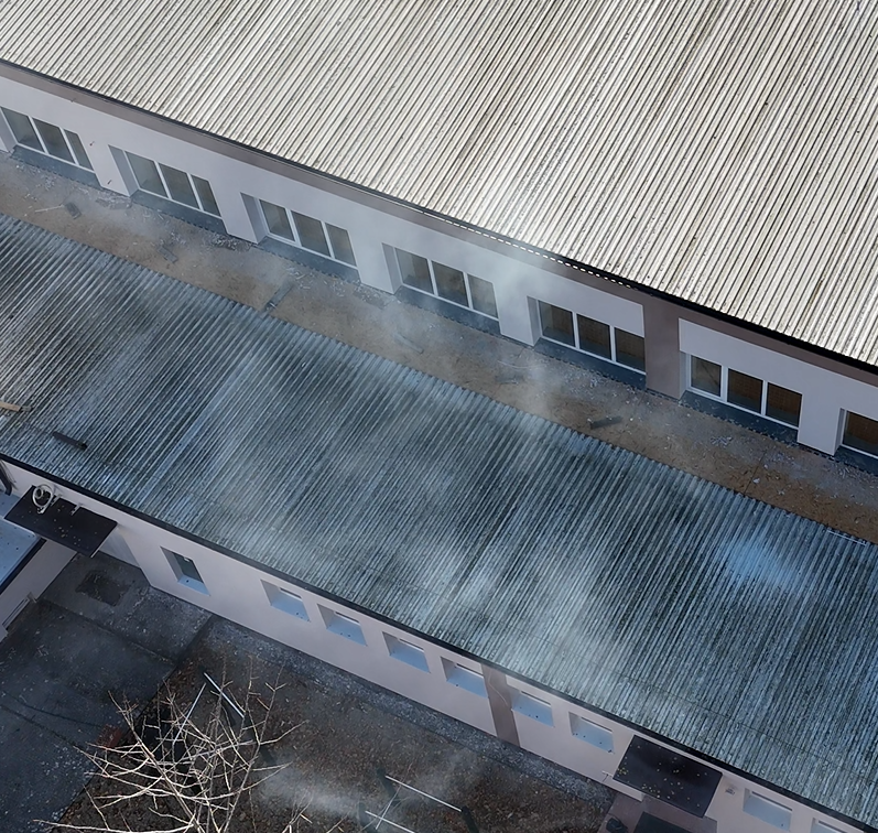 Skúmanie vplyvu vetra na budovy pomocou dronu